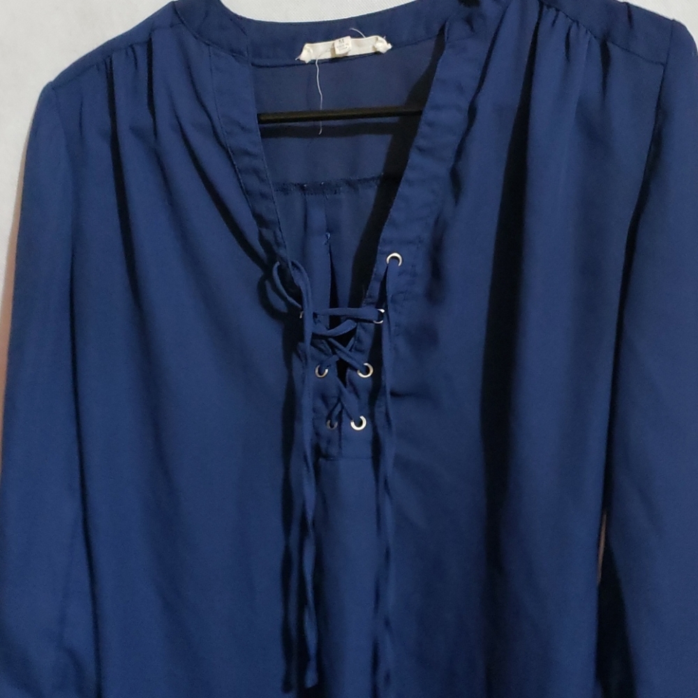 Blouse - Picture 2 of 2